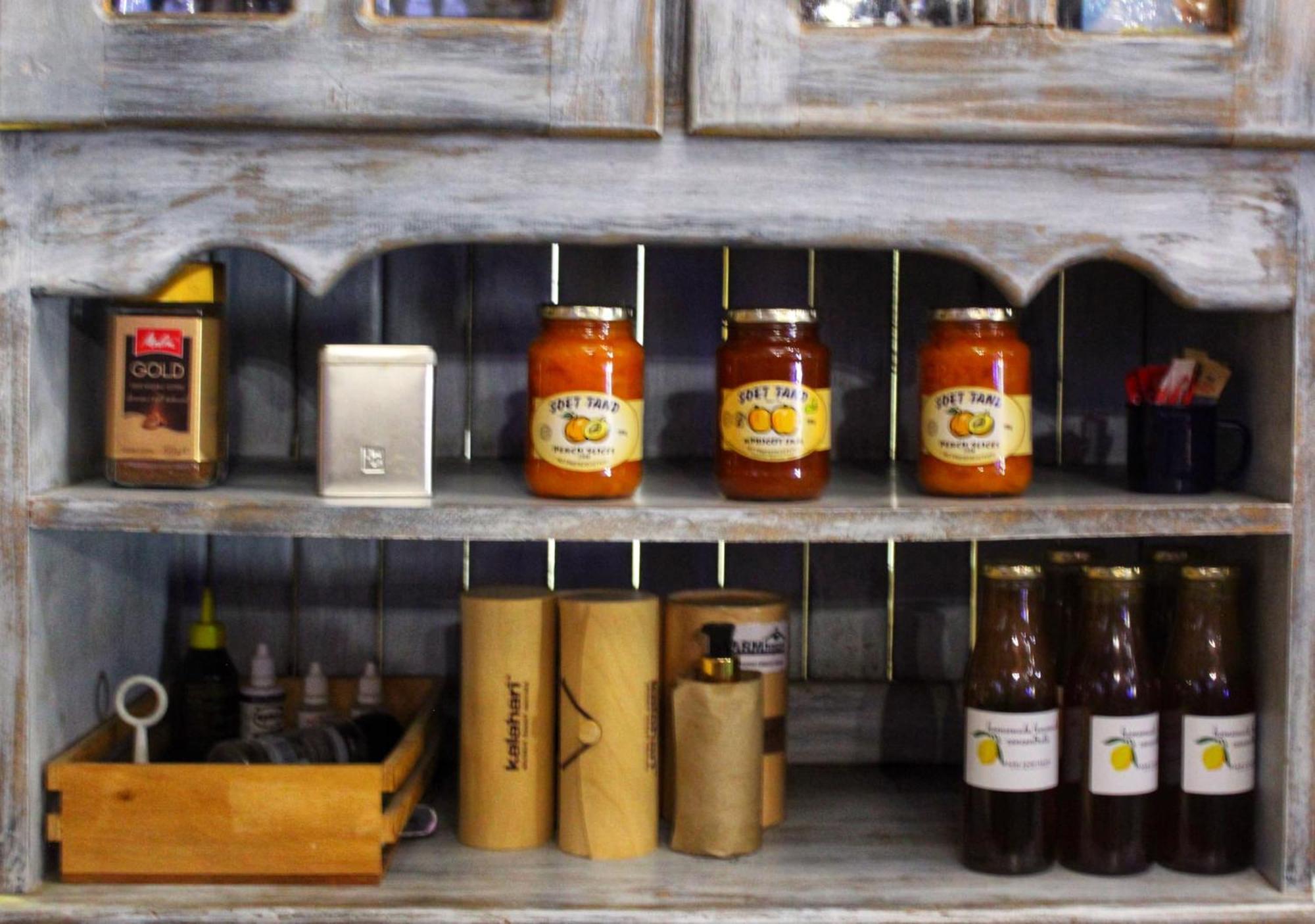Farmhouse Boutique Guest 2 아웃조 외부 사진